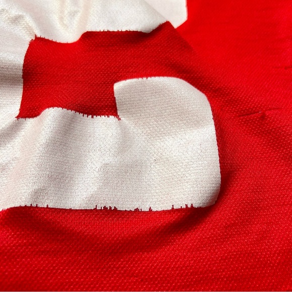 Vintage 90s CCM Chicago Blackhawks #22 Chris Chelios Distressed Jersey - Picture 9 of 12